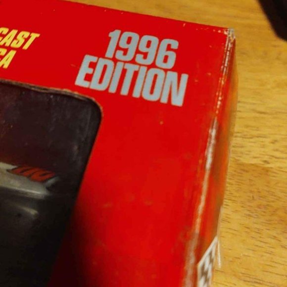 1996 Edition Terry Labonte Racing Champions Kellogg Corn Flakes 1/24 Sca… - Picture 3 of 7